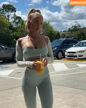 Tammy Hembrow photo #0090