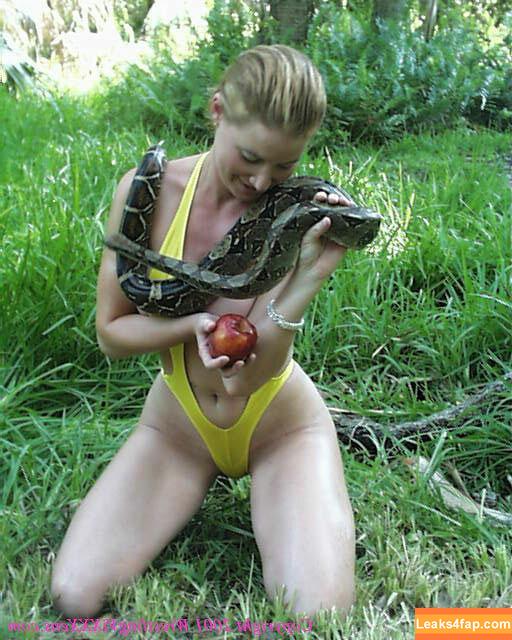 Tammy Lynn Sytch / https: / wwehofersunny leaked photo photo #0244