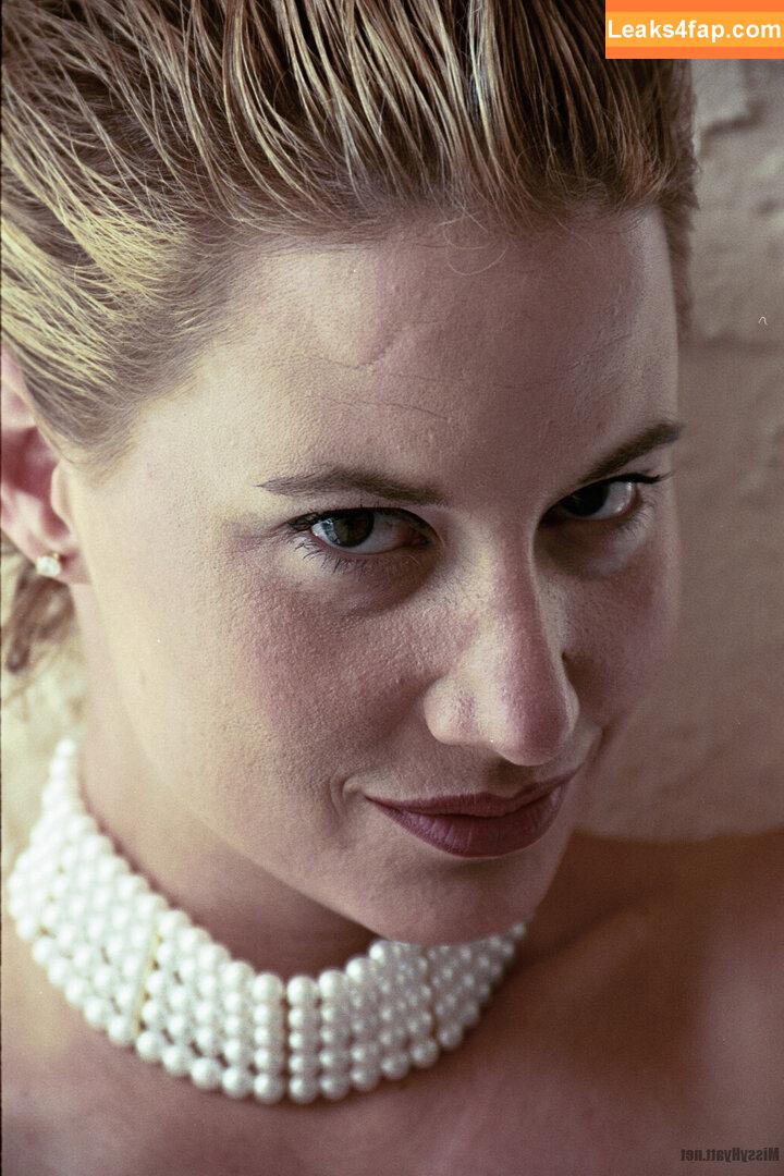 Tammy Sytch /  leaked photo photo #0095