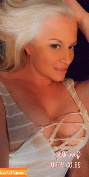 Tammy Sytch photo #0493