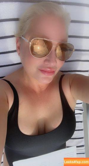Tammy Sytch photo #0494