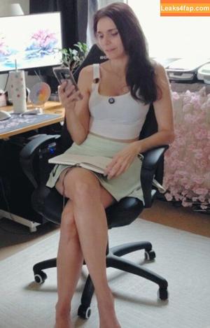 Tania Derveaux photo #0007