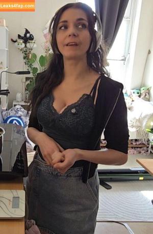 Tania Derveaux photo #0029