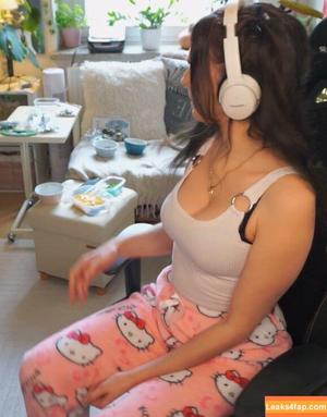 Tania Derveaux photo #0063