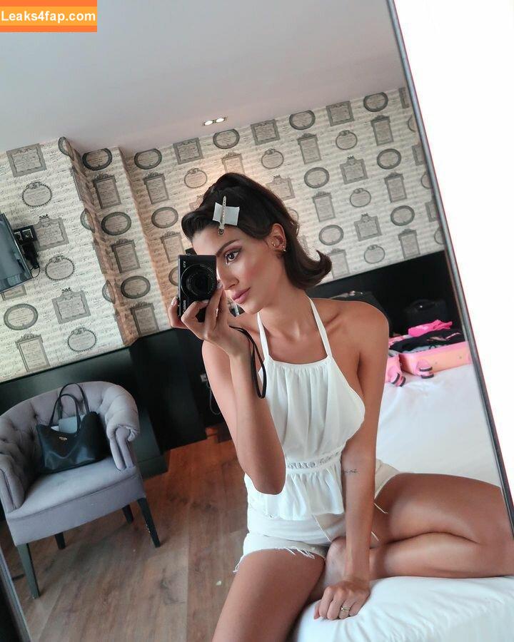 Tania Medina / taniamedinnna leaked photo photo #0341