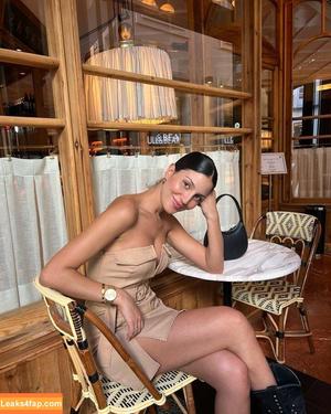 Tania Medina photo #0108