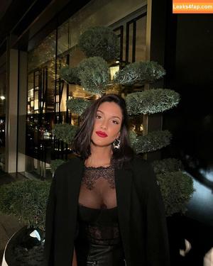 Tania Medina photo #0436