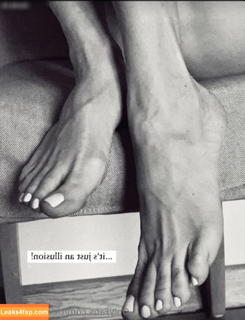 Tanja Lanäus / blondie.princess... / tanja_lanaeus leaked photo photo #0252