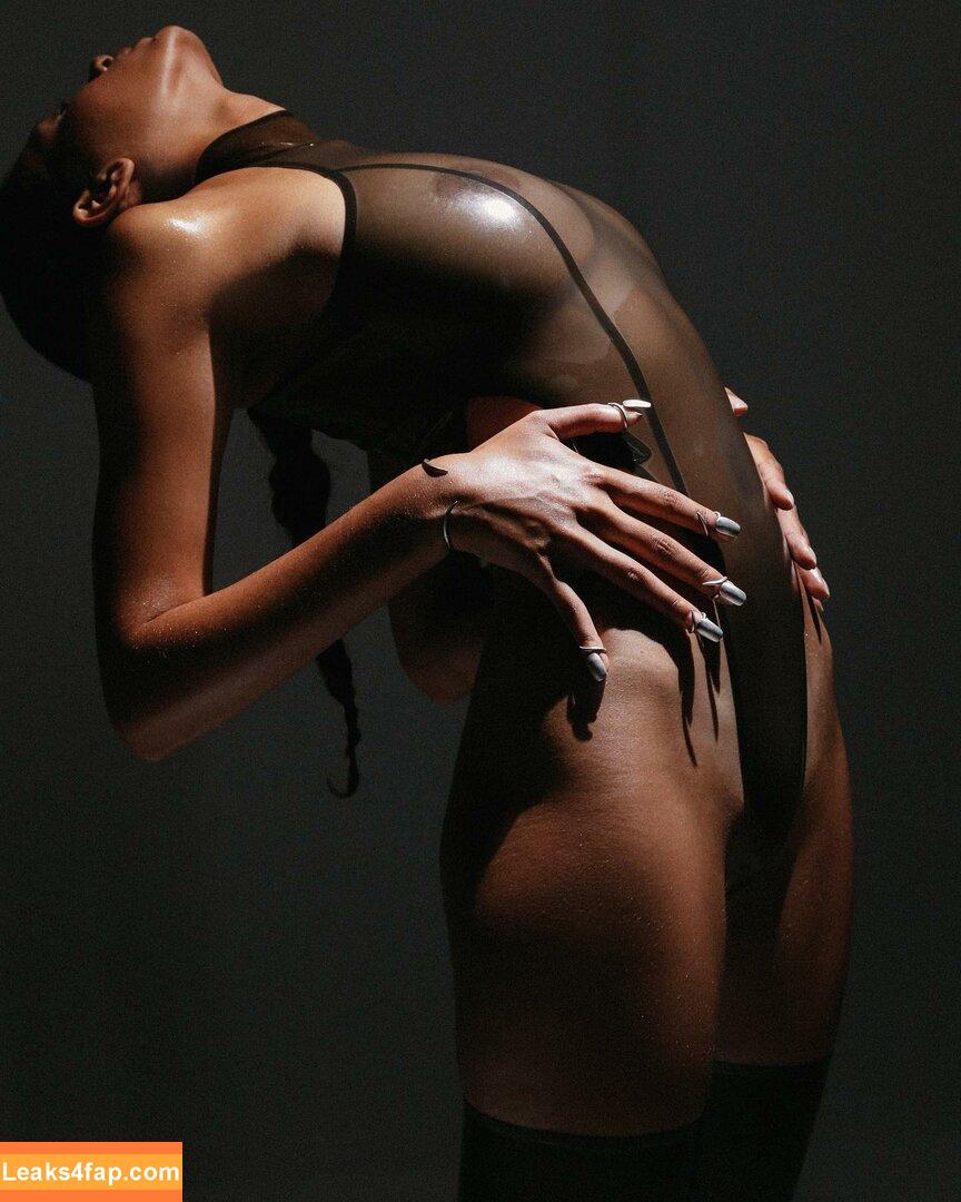 tanni_no / tanningirl leaked photo photo #0022