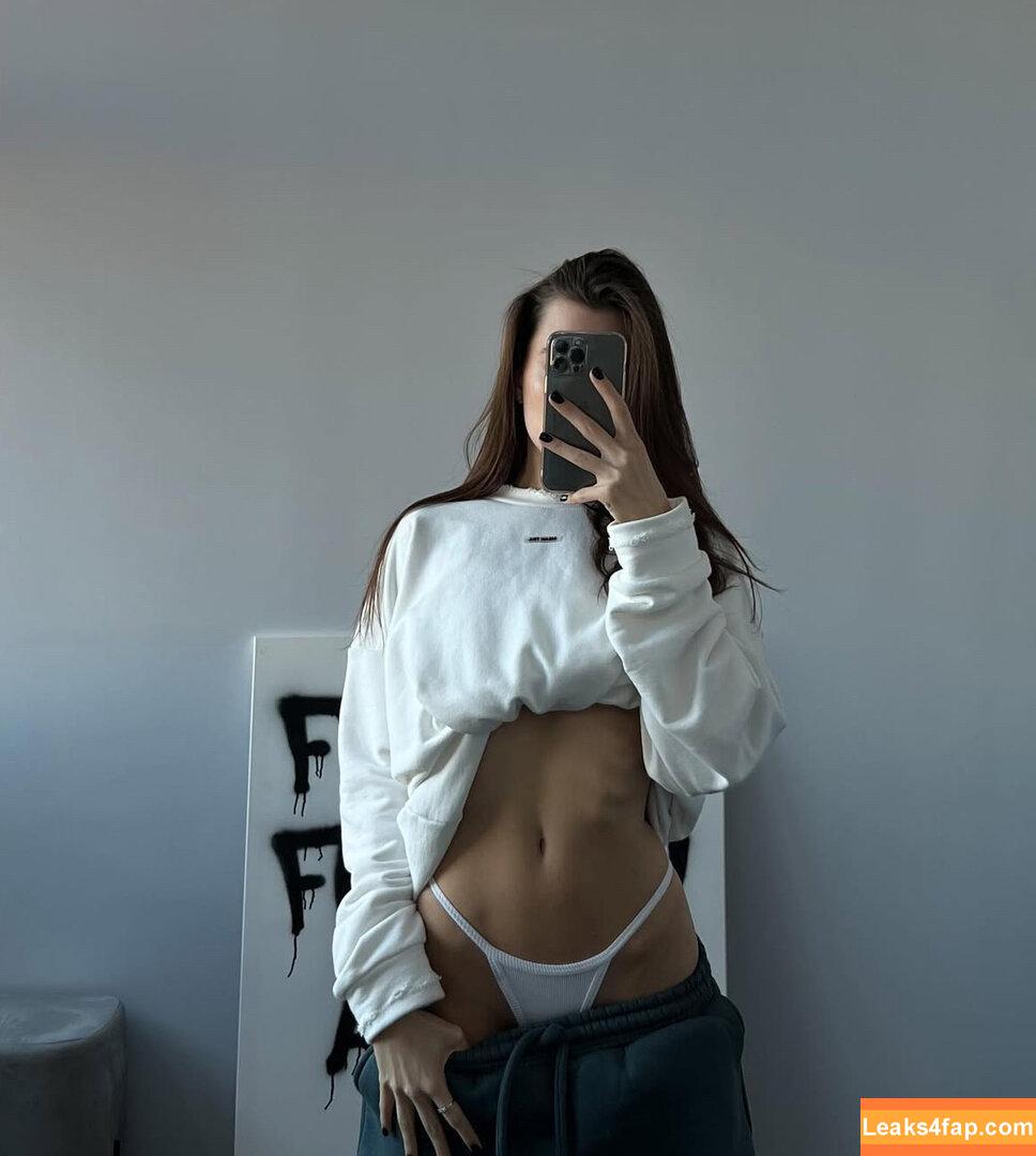 Tanya Sizova / tanua.ts leaked photo photo #0098