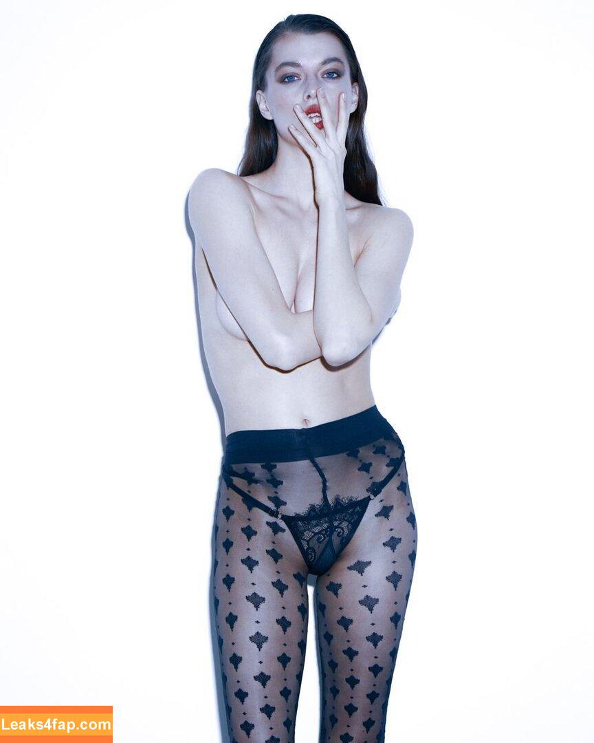 Tanya Sizova / tanua.ts слитое фото фото #0165