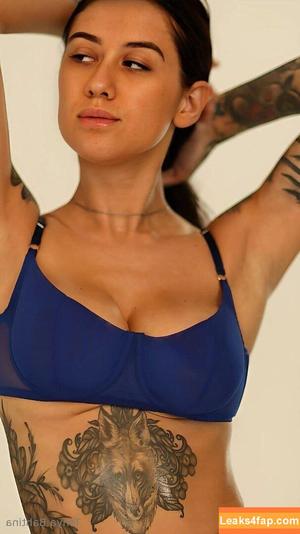 tanyabahtina photo #0048