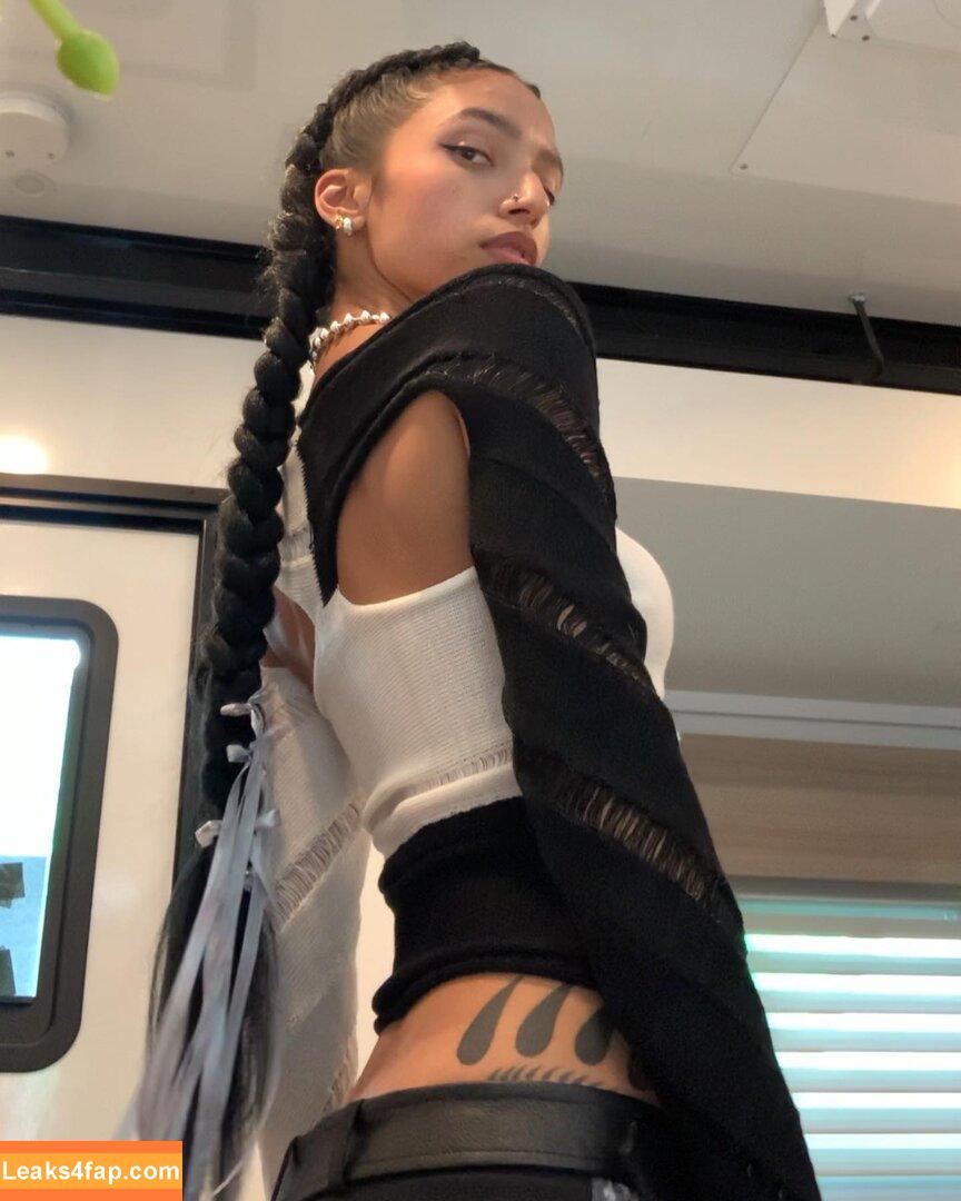 Tara Raani / tara.raani / taraswrldvip слитое фото фото #0001