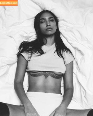 Tara Raani photo #0006