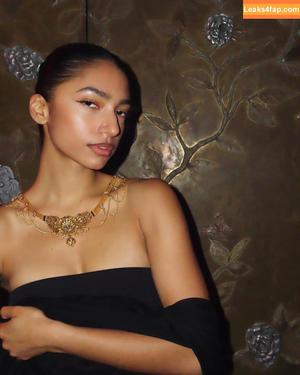 Tara Raani photo #0010