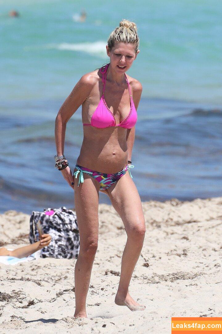 Tara Reid / TaraReid слитое фото фото #0044