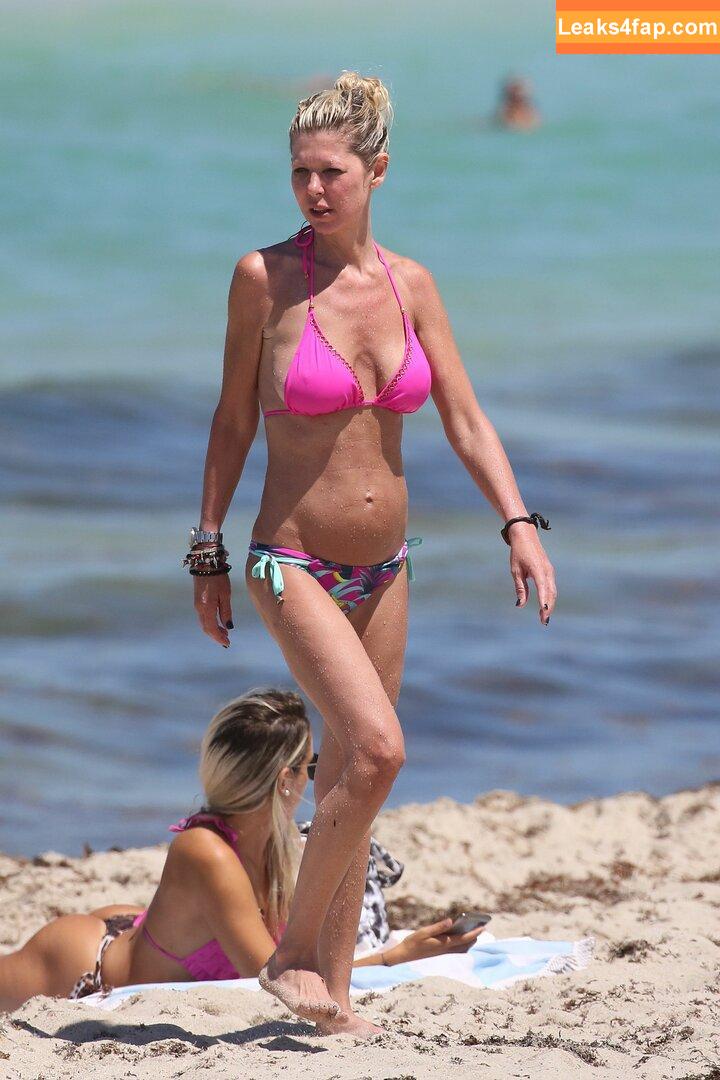 Tara Reid / TaraReid слитое фото фото #0048