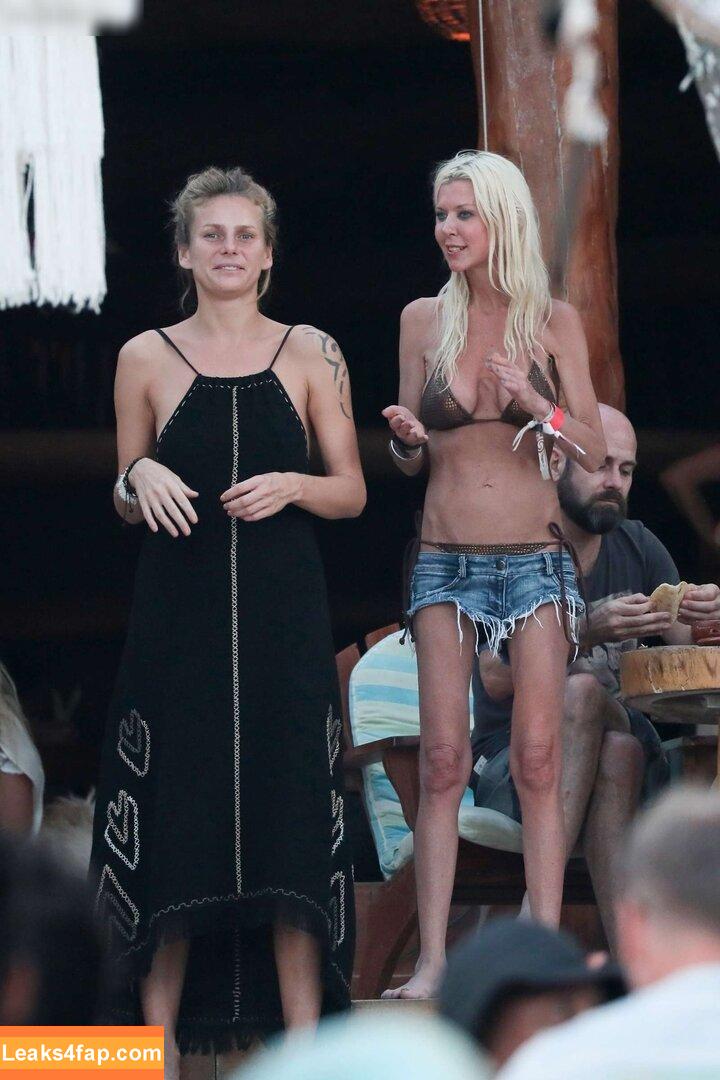 Tara Reid / TaraReid leaked photo photo #0242