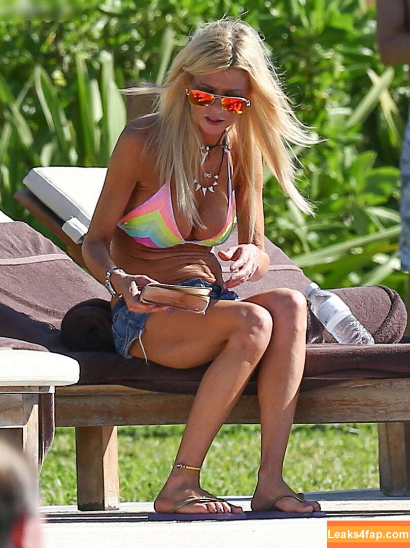 Tara Reid / TaraReid leaked photo photo #0348