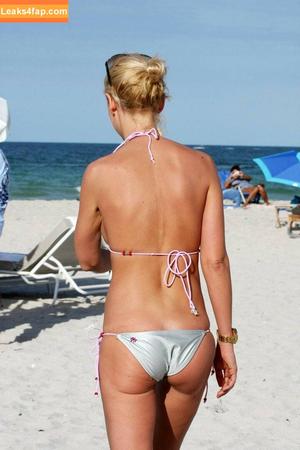 Tara Reid фото #0058