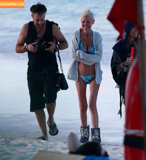 Tara Reid photo #0266