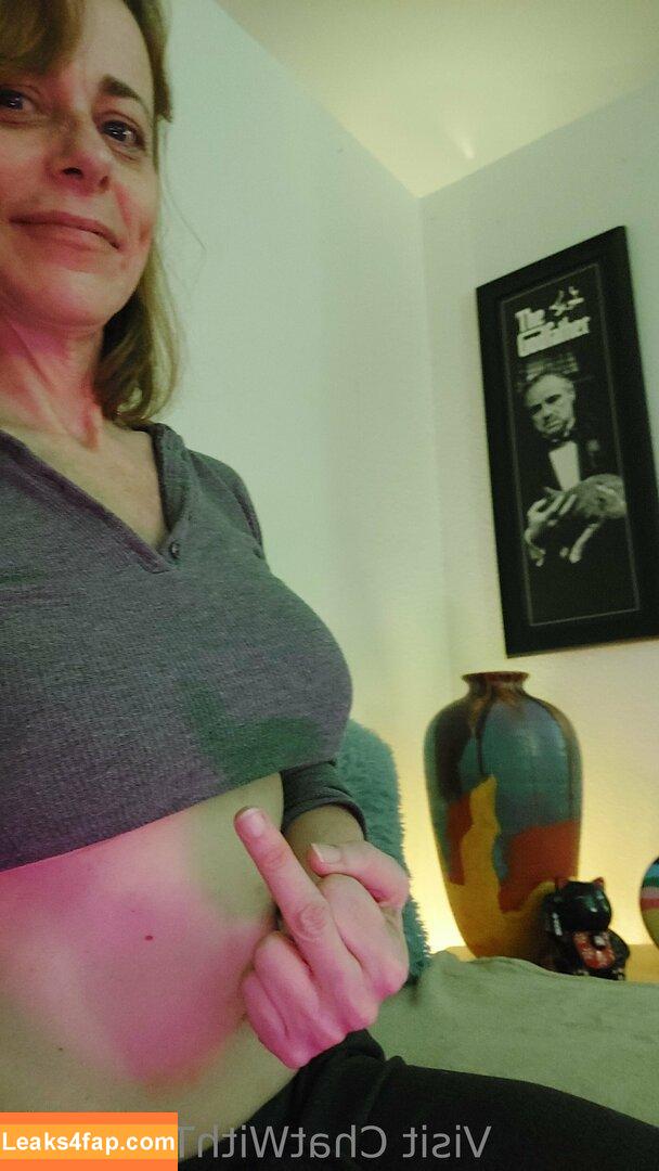 Tara Smith / https: / tarasmitherotica / tarasmithofficial leaked photo photo #0025