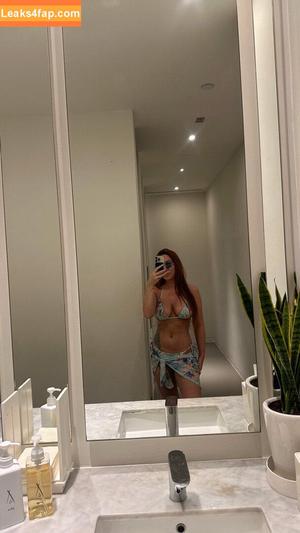 Tara Tabitha photo #0167