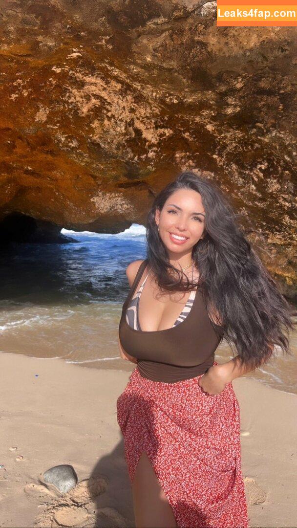 Tara Yazdi / tara.yazdi leaked photo photo #0011