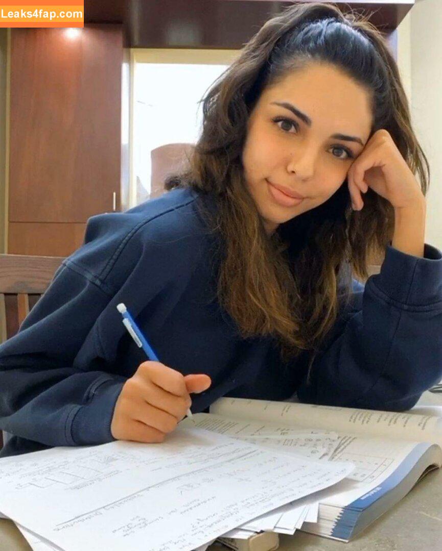 Tara Yazdi / tara.yazdi leaked photo photo #0017