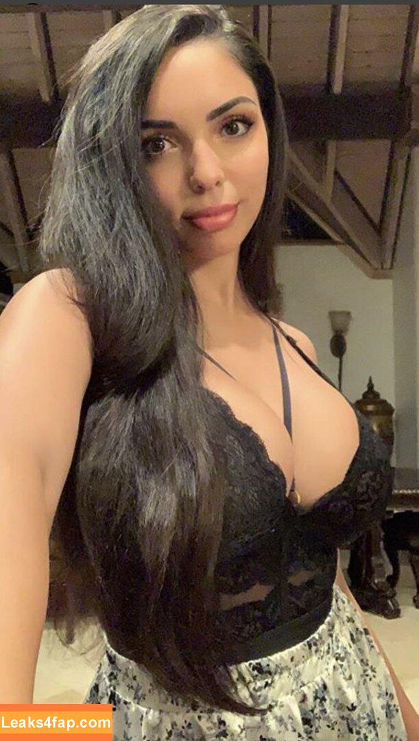Tara Yazdi / tara.yazdi leaked photo photo #0036