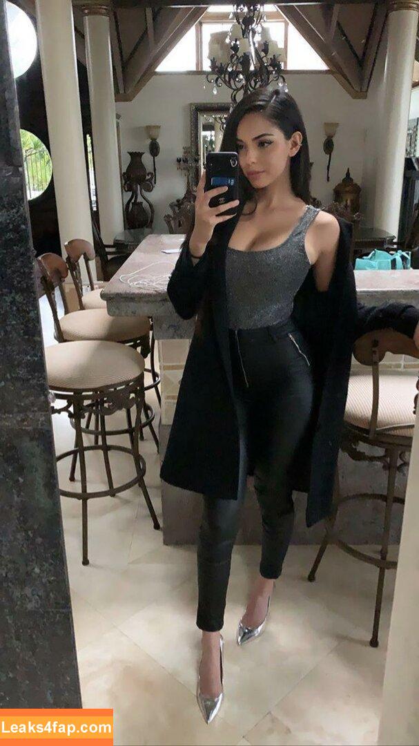 Tara Yazdi / tara.yazdi leaked photo photo #0040