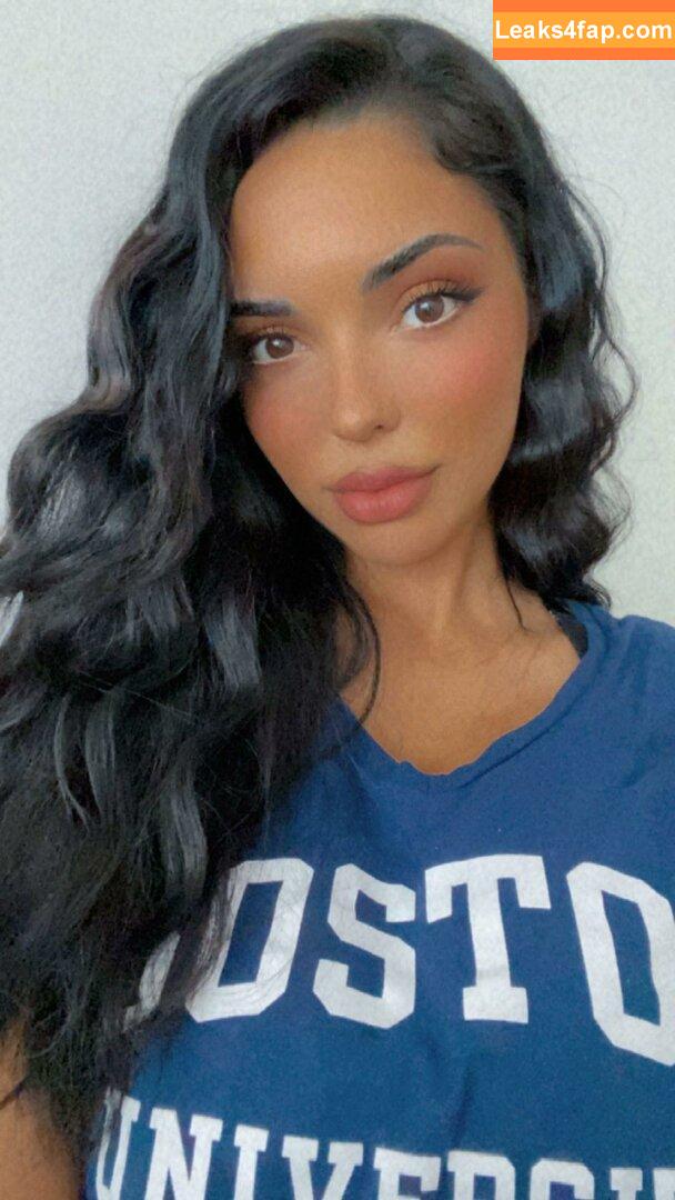 Tara Yazdi / tara.yazdi leaked photo photo #0042