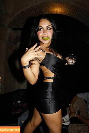 Tara Yummy photo #0419