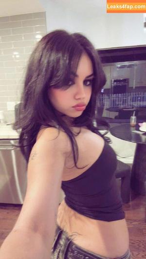 Tara Yummy photo #0435