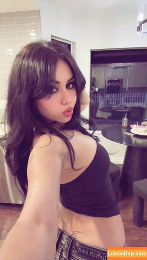 Tara Yummy photo #0436