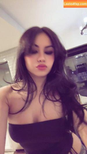 Tara Yummy photo #0437