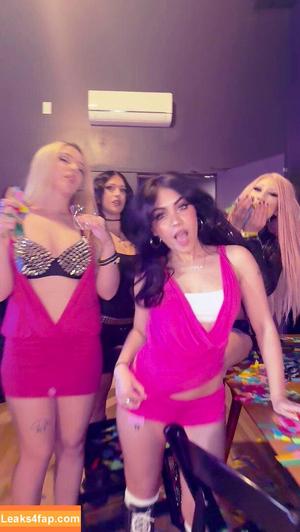 Tara Yummy photo #0501