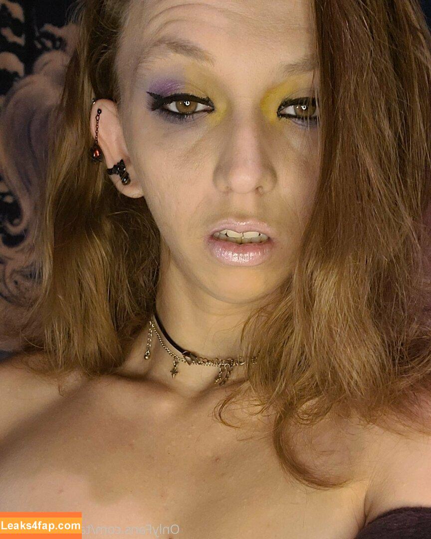 tarafootfunxxx /  leaked photo photo #0005