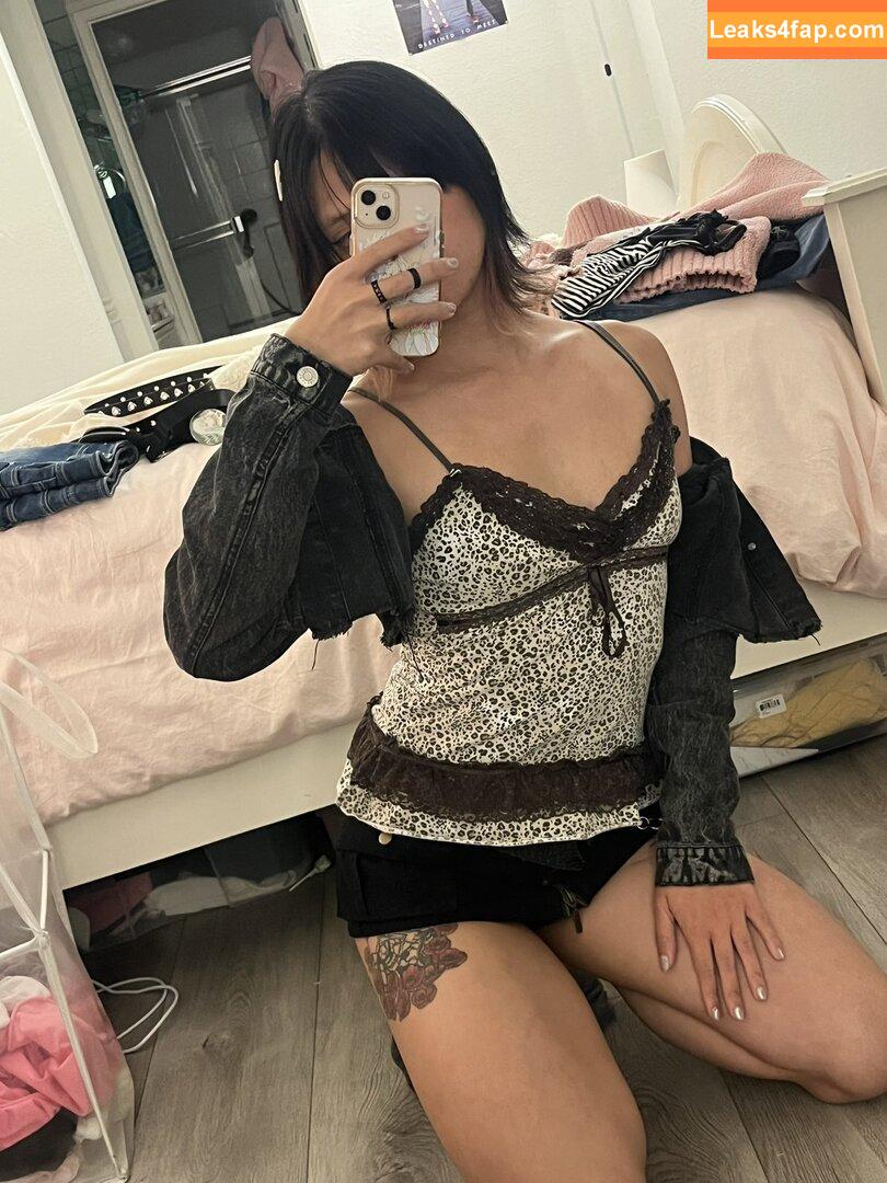 tarantunya / Reina / reina.xo / yousoromi leaked photo photo #0267