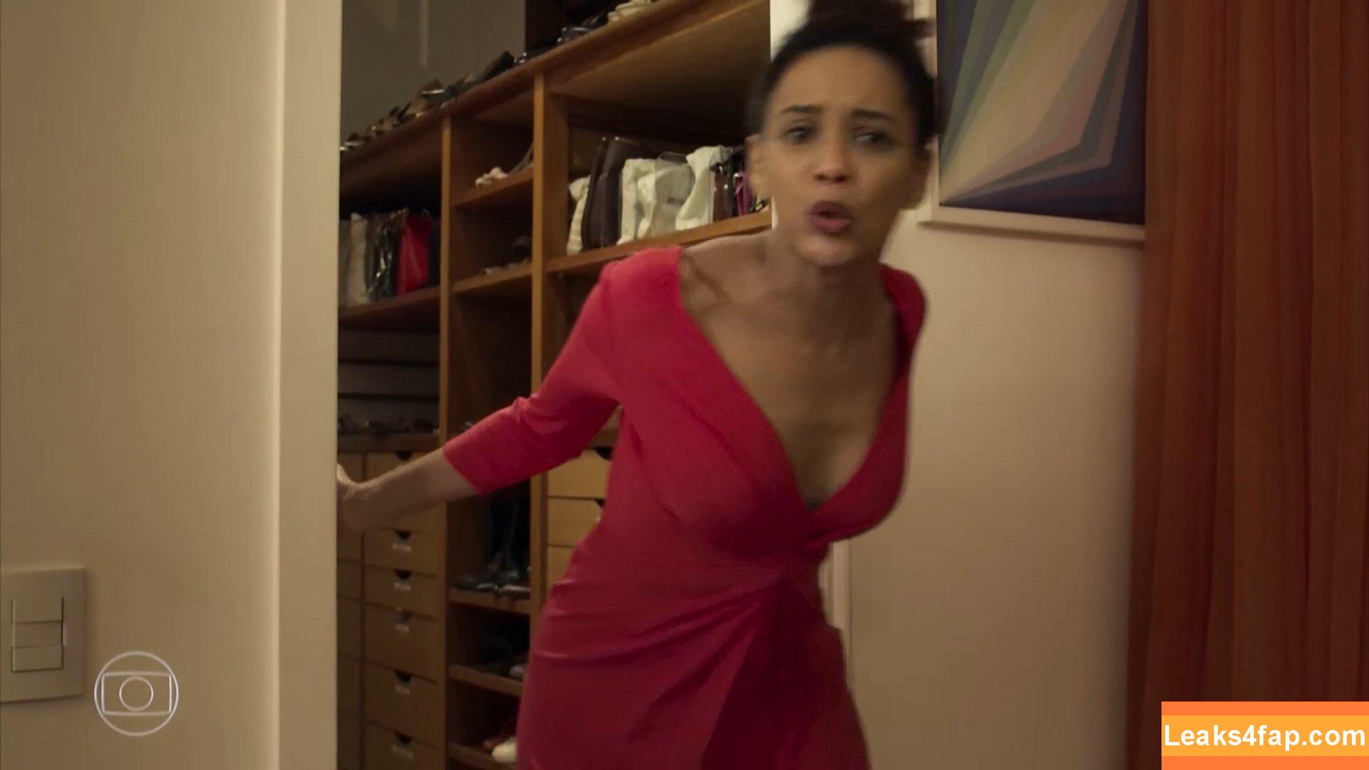 Taís Araujo /  leaked photo photo #0008