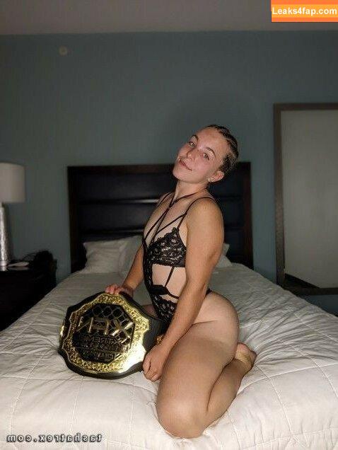 Tasha T-Rex / cant.armbar.a.t.rex / mrftmxxx leaked photo photo #0103