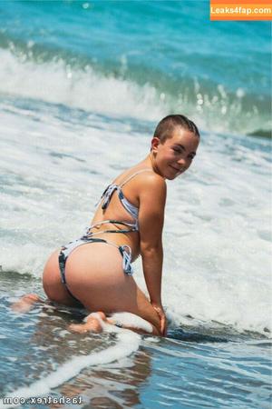 Tasha T-Rex photo #0082