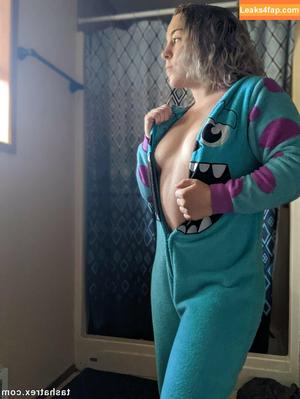Tasha T-Rex photo #0240