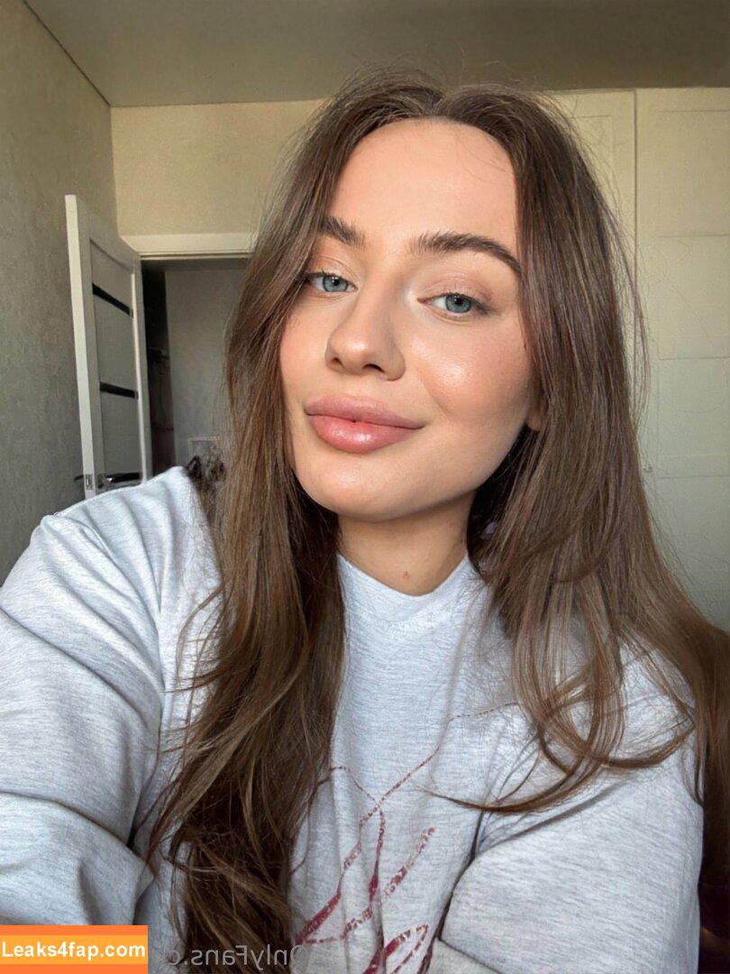 tasha.xx / i.tasha.xx leaked photo photo #0042
