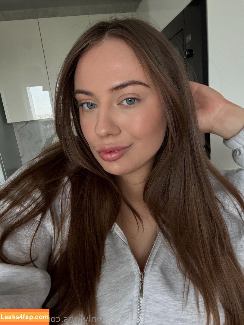 tasha.xx / i.tasha.xx leaked photo photo #0056