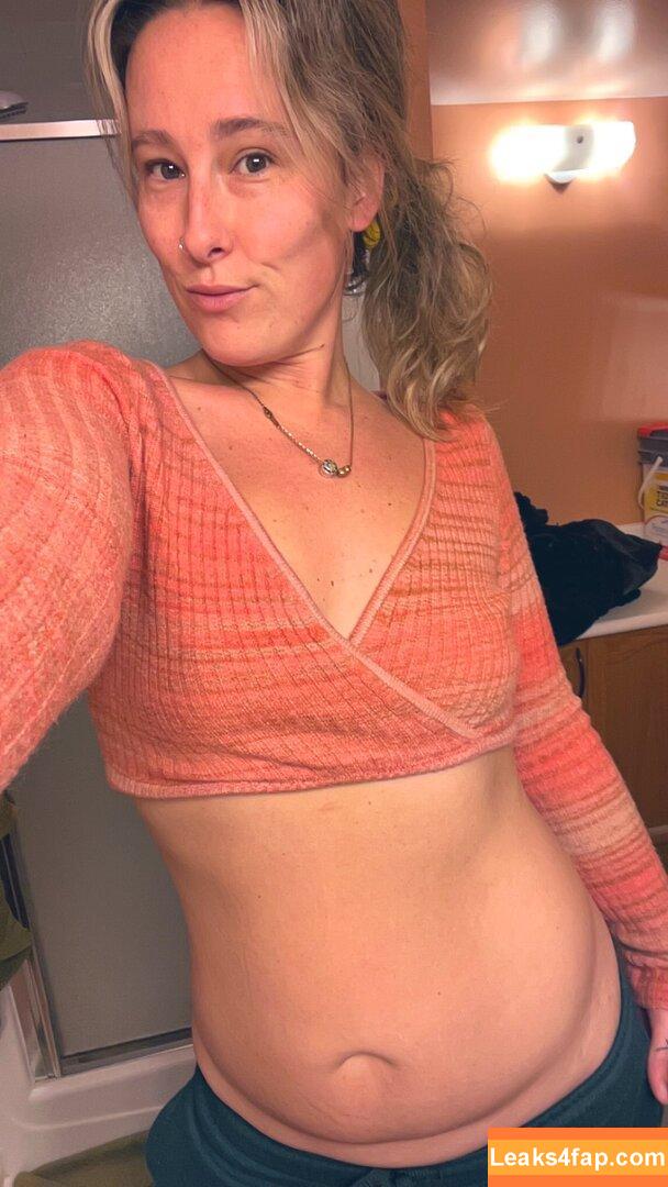 Tashabailes / tasha_m_b leaked photo photo #0012