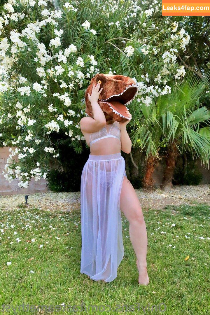 tasteamethyst / tasteofamethyst leaked photo photo #0251