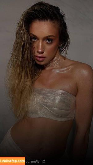 tasty_marie photo #0204