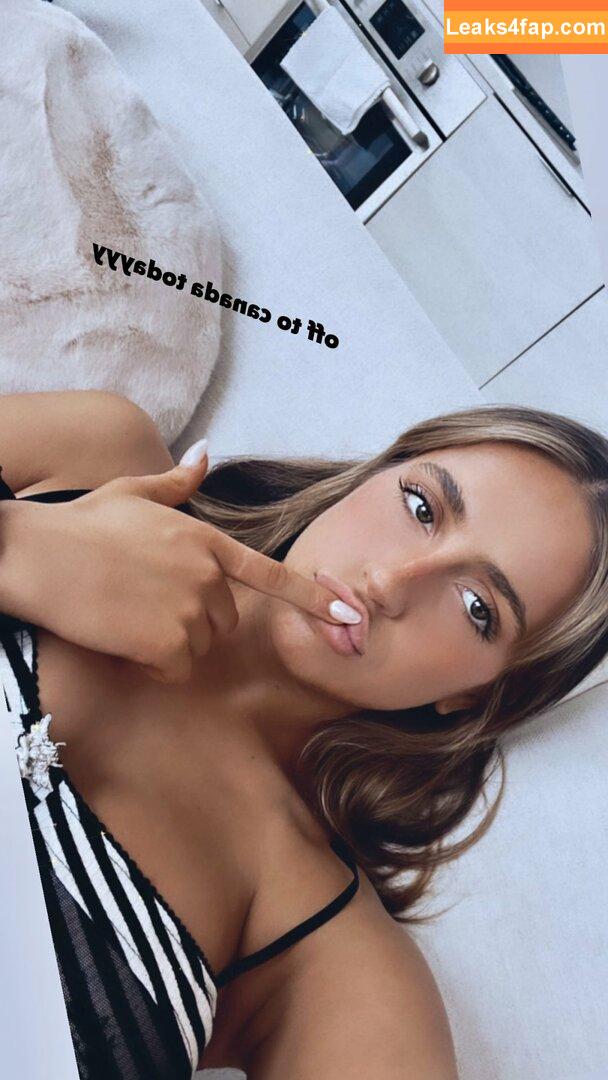 Tate McRae / tatemcrae / u41351078 leaked photo photo #0043