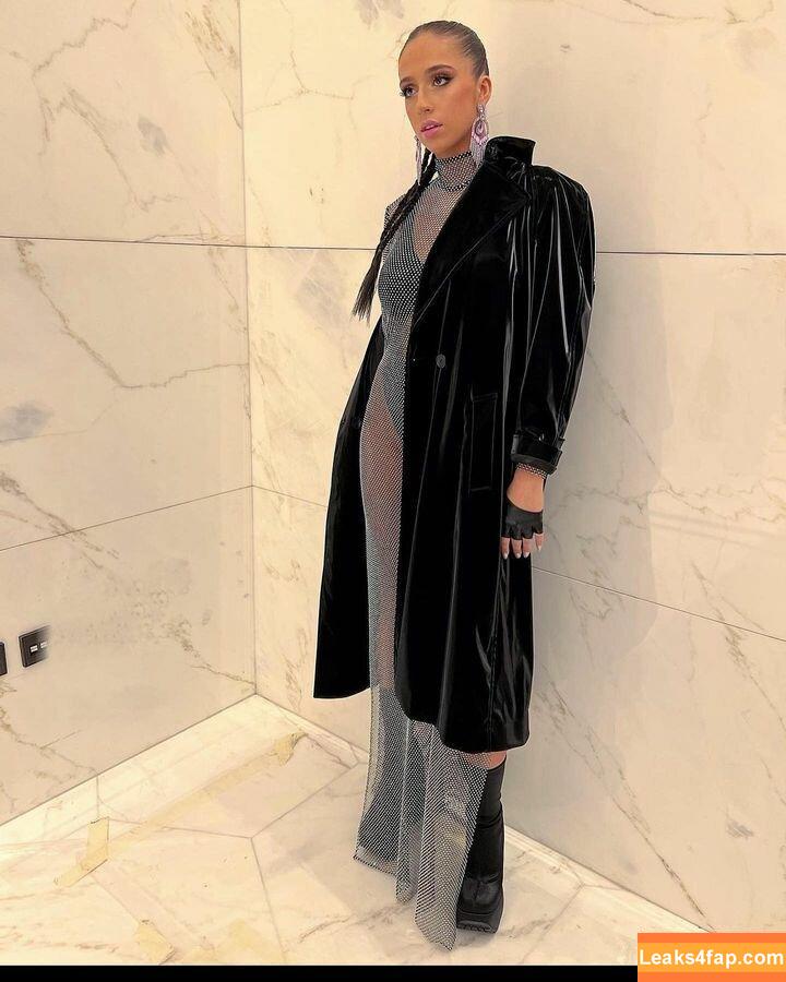 Tate McRae / tatemcrae / u41351078 leaked photo photo #0067